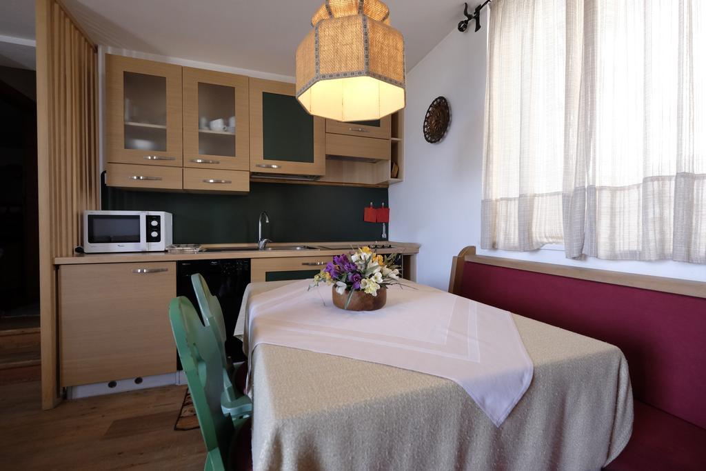 Апарт готель Residenza Bagni & Miramonti Кавалезе Екстер'єр фото